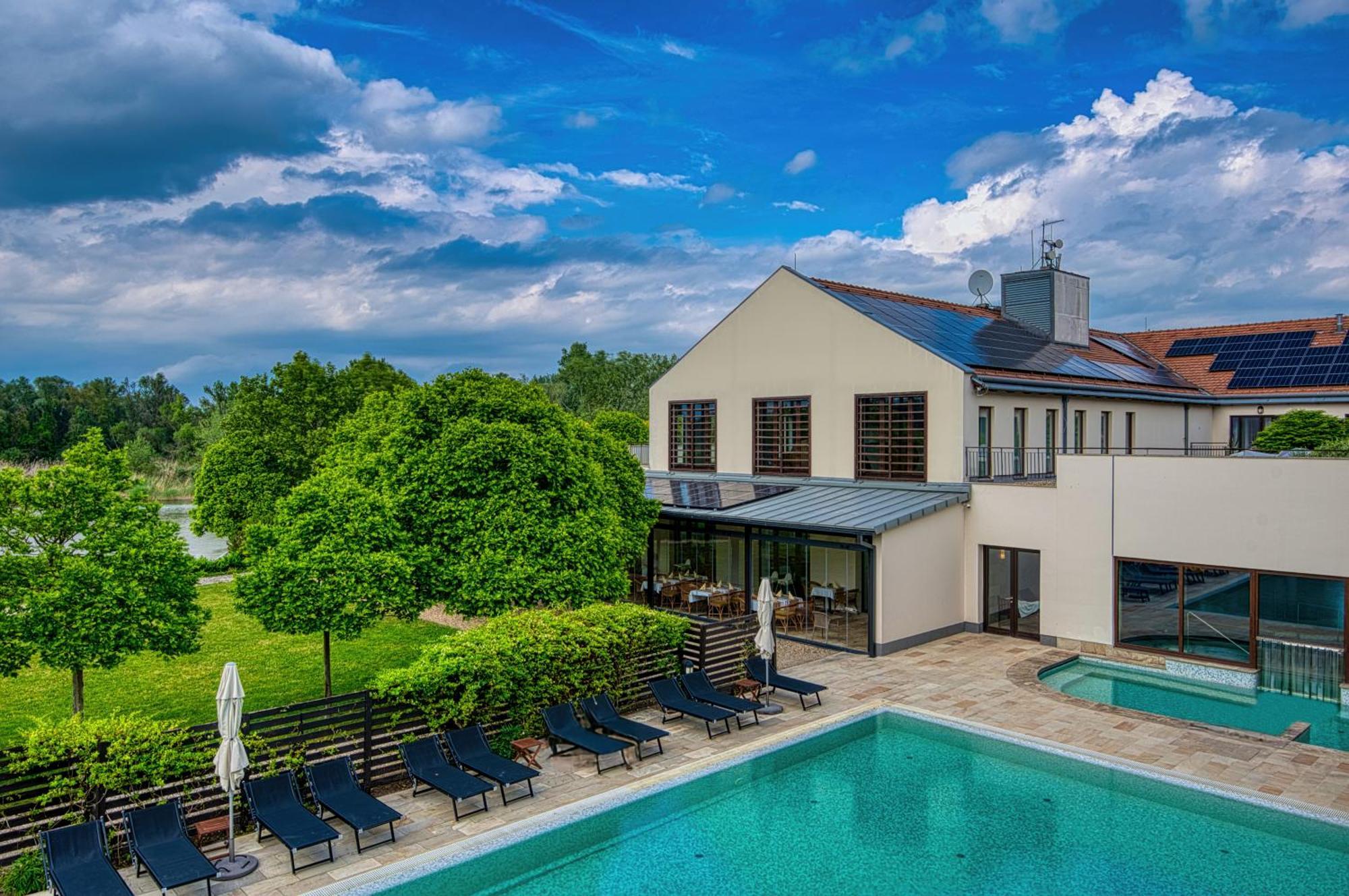 Tisza Balneum Hotel Tiszafured Luaran gambar