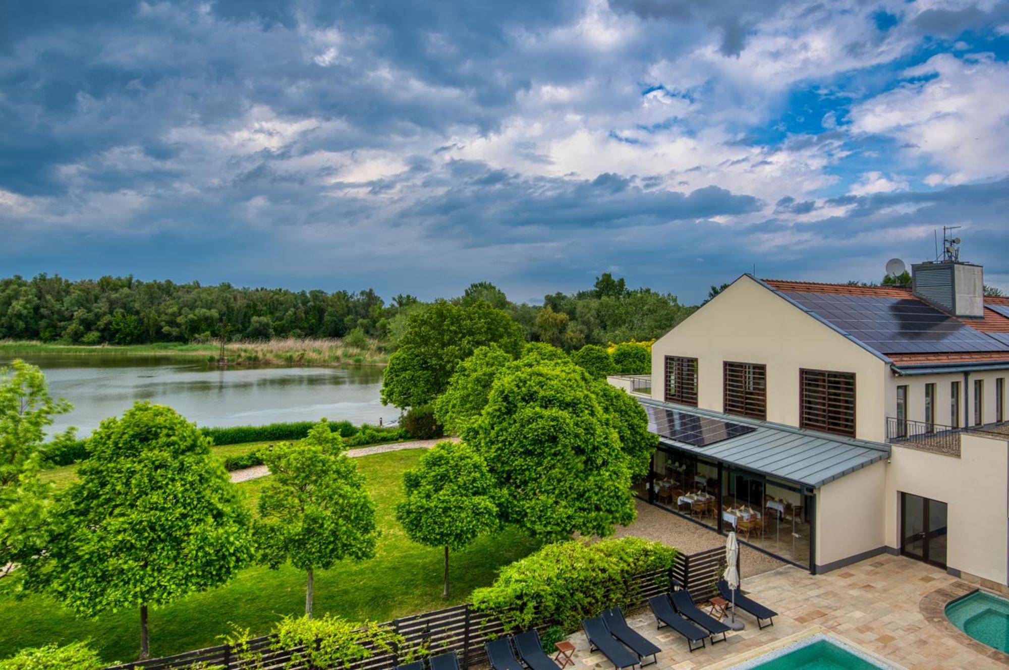 Tisza Balneum Hotel Tiszafured Luaran gambar