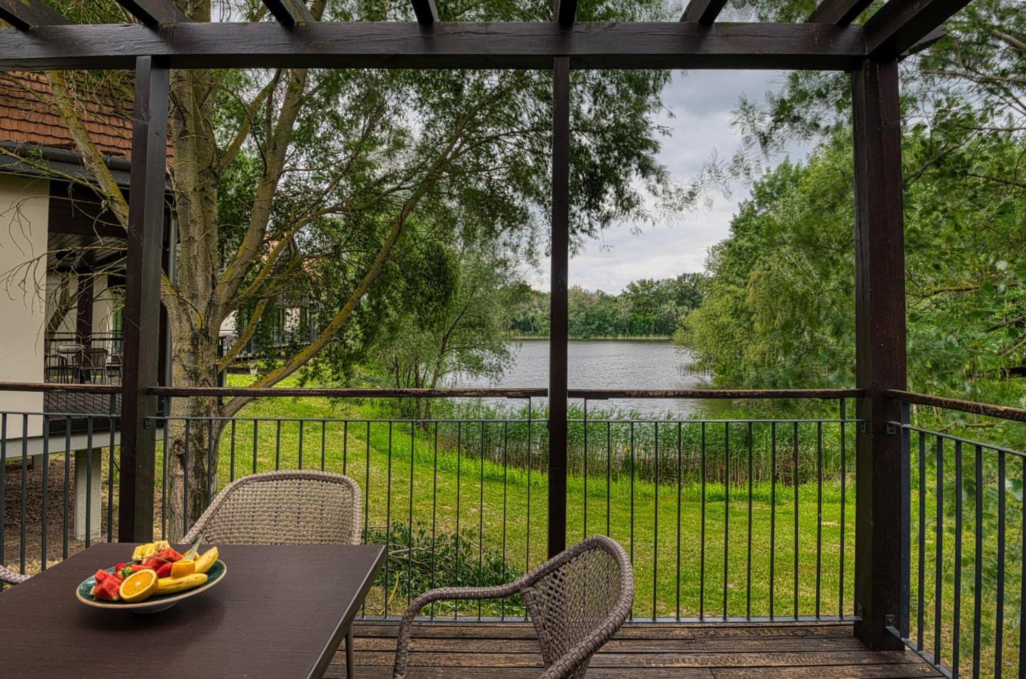 Tisza Balneum Hotel Tiszafured Luaran gambar