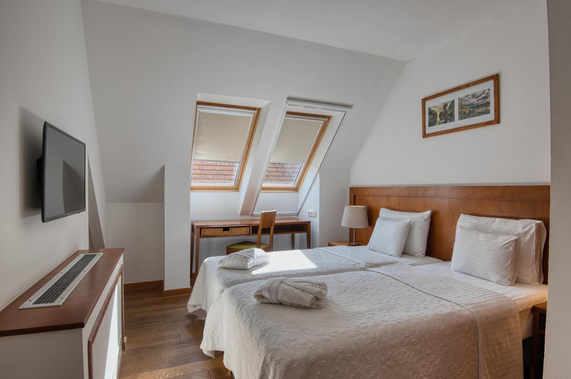 Tisza Balneum Hotel Tiszafured Luaran gambar